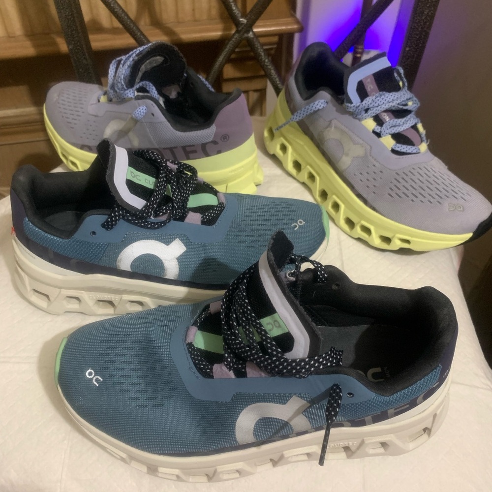 On Cloud womens shoes
